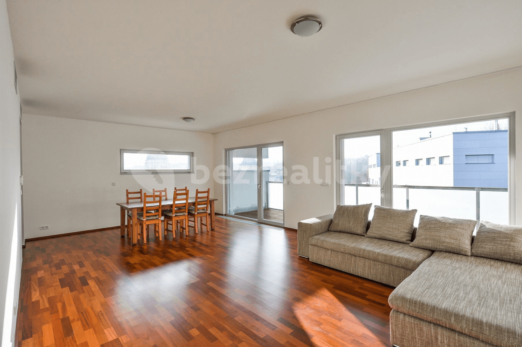 Pronájem bytu 4+kk 115 m², Kolejní, Praha, Praha Pronájem bytu 4+kk 115 m², Kolejní, Praha, Praha
