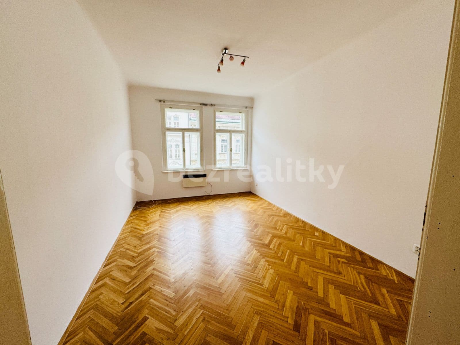 Pronájem bytu 3+kk 78 m², Milady Horákové, Praha, Praha Pronájem bytu 3+kk 78 m², Milady Horákové, Praha, Praha