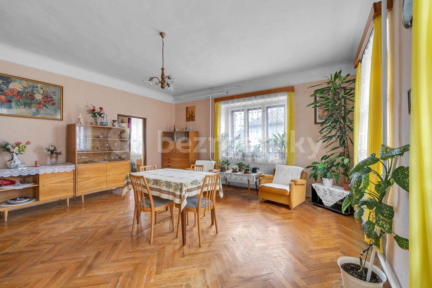 Prodej domu 139 m², pozemek 141 m², Husova, Častolovice, Královéhradecký kraj