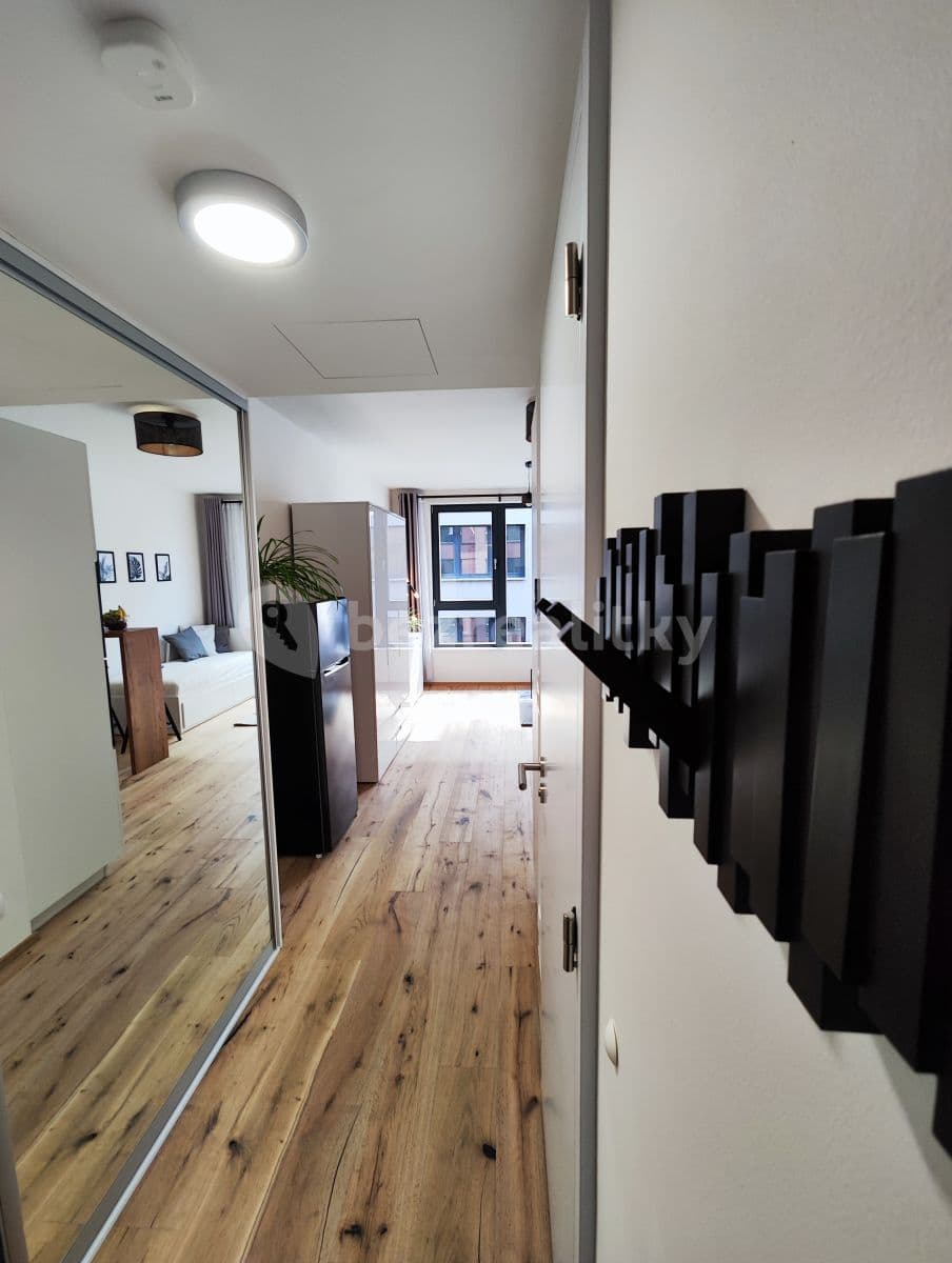 Pronájem bytu 1+kk 28 m², Sokolovská, Praha, Praha Pronájem bytu 1+kk 28 m², Sokolovská, Praha, Praha