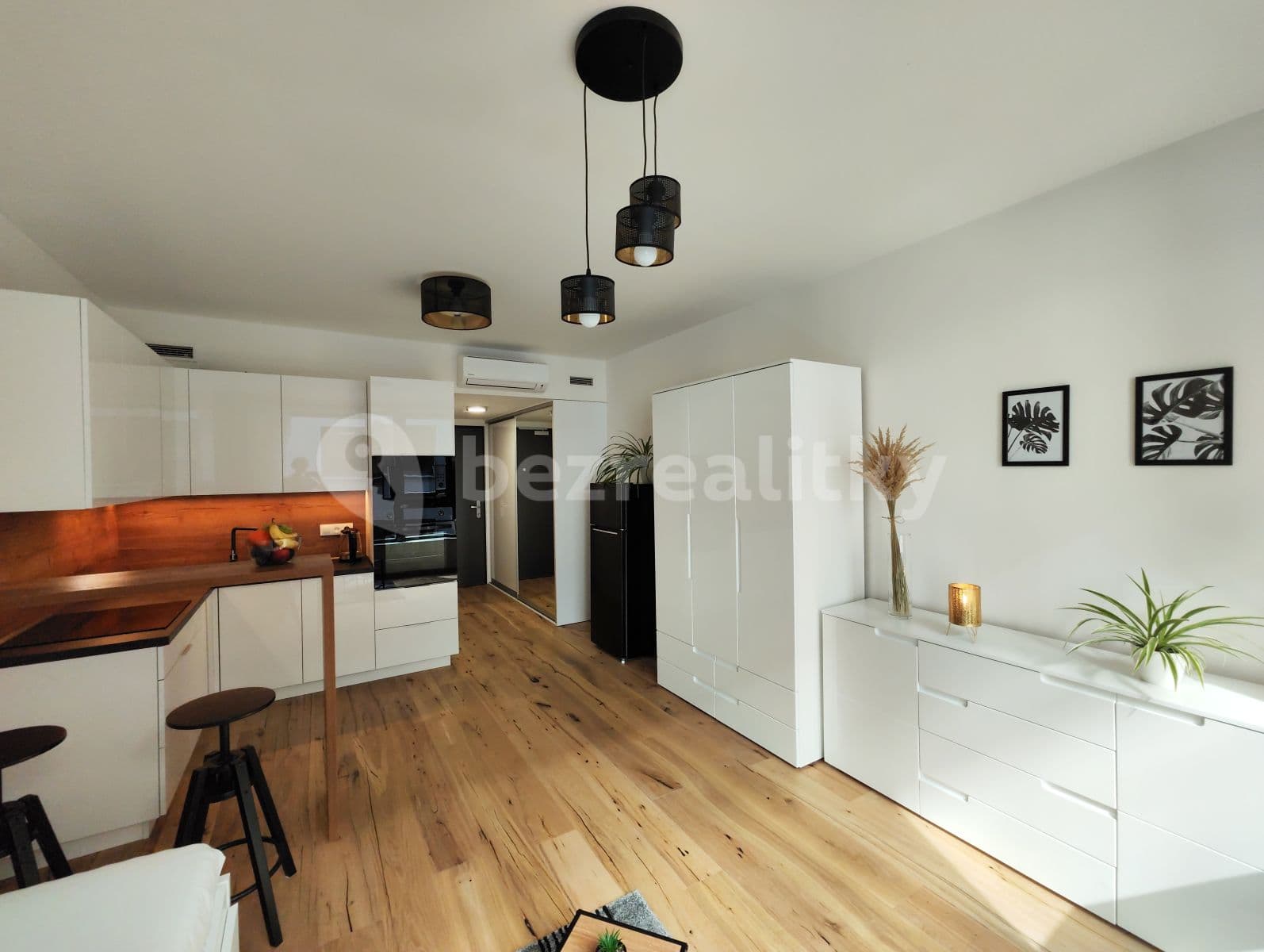 Pronájem bytu 1+kk 28 m², Sokolovská, Praha, Praha Pronájem bytu 1+kk 28 m², Sokolovská, Praha, Praha