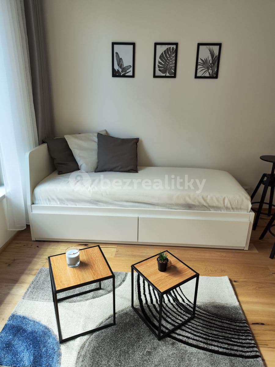 Pronájem bytu 1+kk 28 m², Sokolovská, Praha, Praha Pronájem bytu 1+kk 28 m², Sokolovská, Praha, Praha