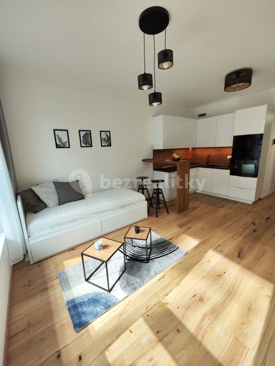 Pronájem bytu 1+kk 28 m², Sokolovská, Praha, Praha Pronájem bytu 1+kk 28 m², Sokolovská, Praha, Praha