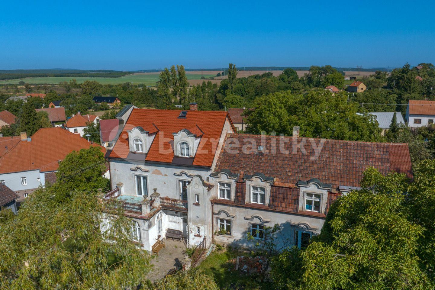 Prodej domu 250 m², pozemek 385 m², Petrovice, Středočeský kraj