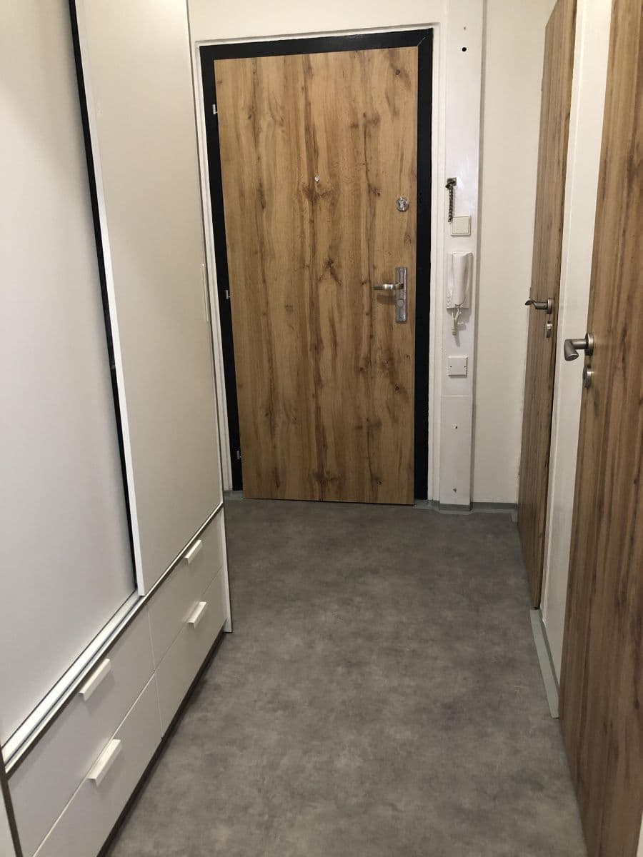Pronájem bytu 2+kk 43 m², Ciolkovského, Praha, Praha Pronájem bytu 2+kk 43 m², Ciolkovského, Praha, Praha