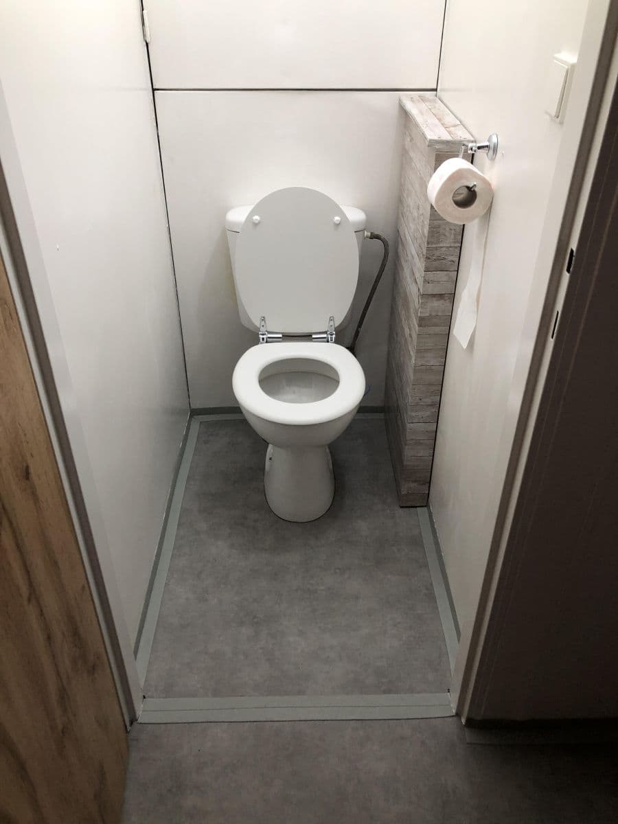 Pronájem bytu 2+kk 43 m², Ciolkovského, Praha, Praha Pronájem bytu 2+kk 43 m², Ciolkovského, Praha, Praha