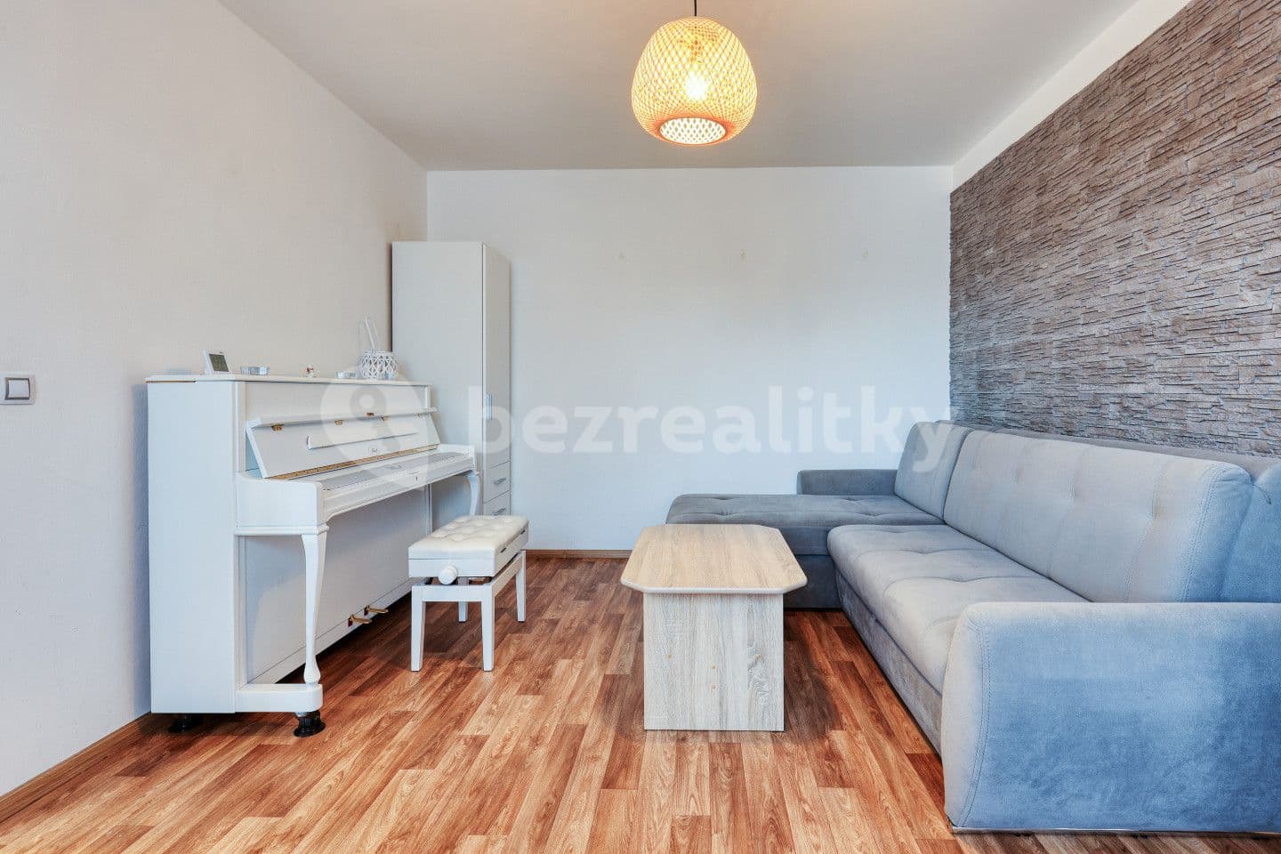 Prodej bytu 2+1 54 m², Pod Hůrkou, Klatovy, Plzeňský kraj