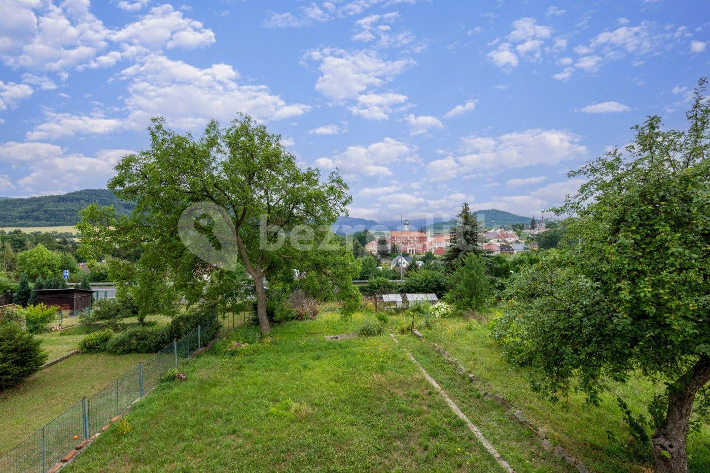Prodej domu 204 m², pozemek 611 m², Kpt. Jaroše, Klášterec nad Ohří, Ústecký kraj