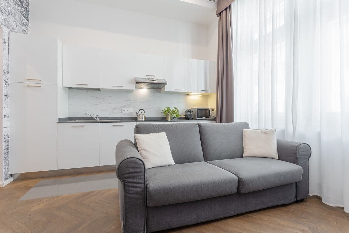 Pronájem bytu 2+kk 40 m², Staropramenná, Praha, Praha Pronájem bytu 2+kk 40 m², Staropramenná, Praha, Praha