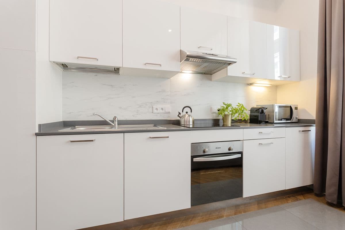 Pronájem bytu 2+kk 40 m², Staropramenná, Praha, Praha Pronájem bytu 2+kk 40 m², Staropramenná, Praha, Praha