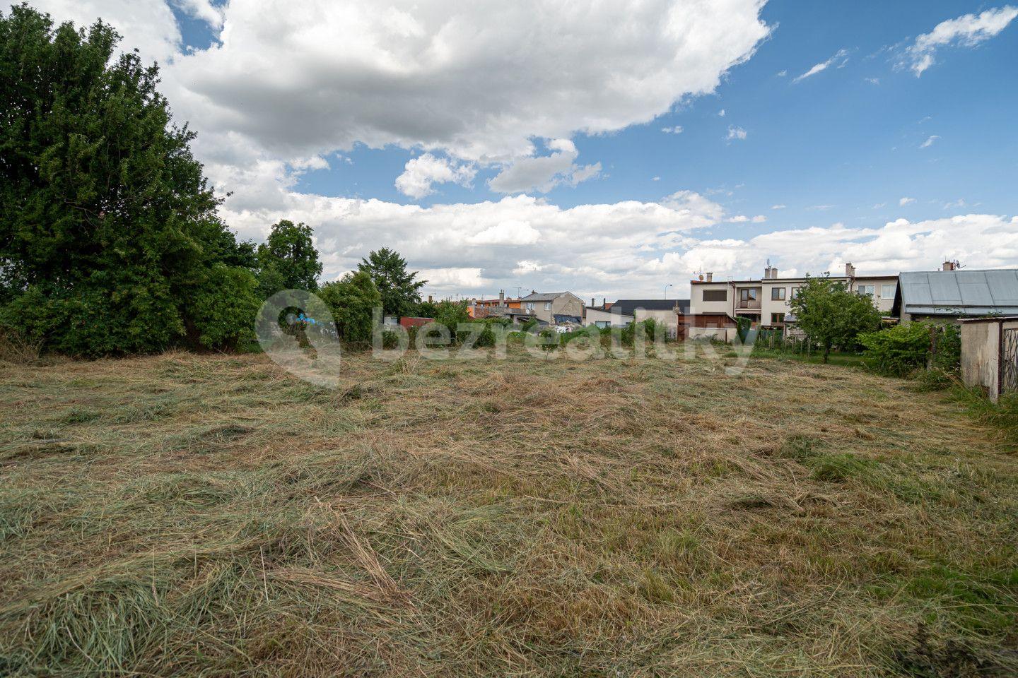 Prodej pozemku 1.080 m², Tovačov, Olomoucký kraj