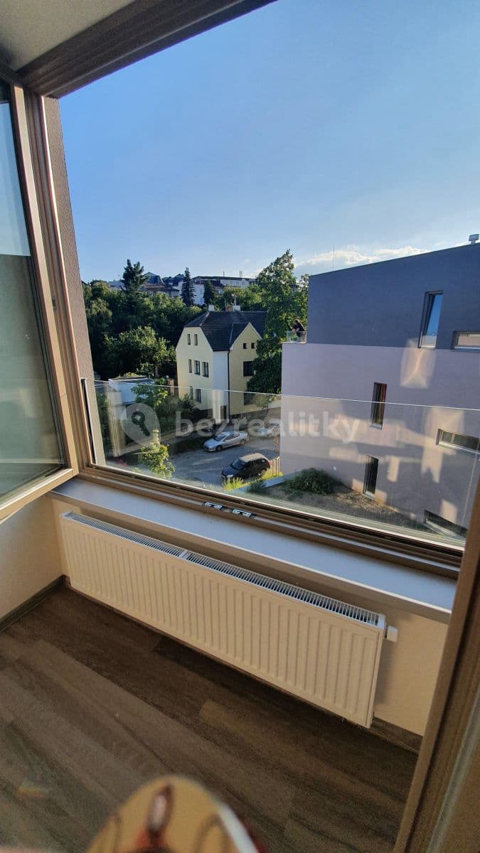 Pronájem bytu 1+kk 27 m², 5. května, Kolín, Středočeský kraj Pronájem bytu 1+kk 27 m², 5. května, Kolín, Středočeský kraj