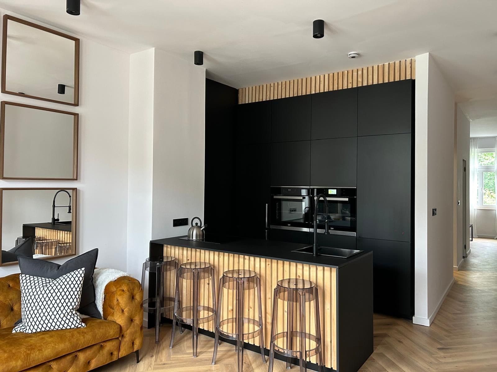 Pronájem bytu 2+kk 50 m², Sadová, Karlovy Vary, Karlovarský kraj Pronájem bytu 2+kk 50 m², Sadová, Karlovy Vary, Karlovarský kraj