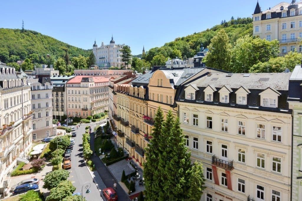 Pronájem bytu 2+kk 50 m², Sadová, Karlovy Vary, Karlovarský kraj Pronájem bytu 2+kk 50 m², Sadová, Karlovy Vary, Karlovarský kraj