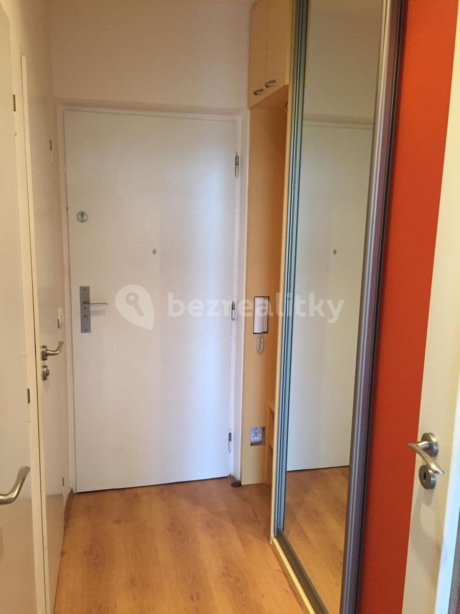 Pronájem bytu Garsoniéra 25 m², Hvozdíková, Praha, Praha Pronájem bytu Garsoniéra 25 m², Hvozdíková, Praha, Praha