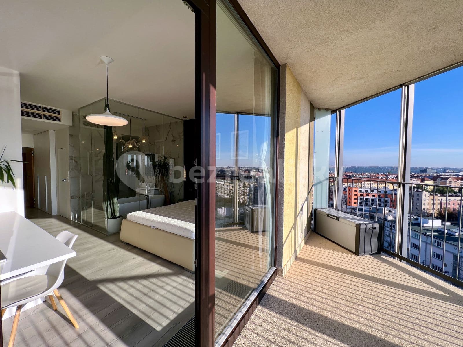 Pronájem bytu 3+kk 123 m², Ke Kapslovně, Praha, Praha Pronájem bytu 3+kk 123 m², Ke Kapslovně, Praha, Praha