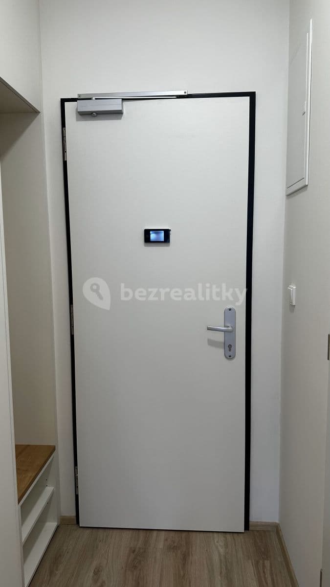 Pronájem bytu 1+kk 21 m², Mozartova, Praha, Praha Pronájem bytu 1+kk 21 m², Mozartova, Praha, Praha