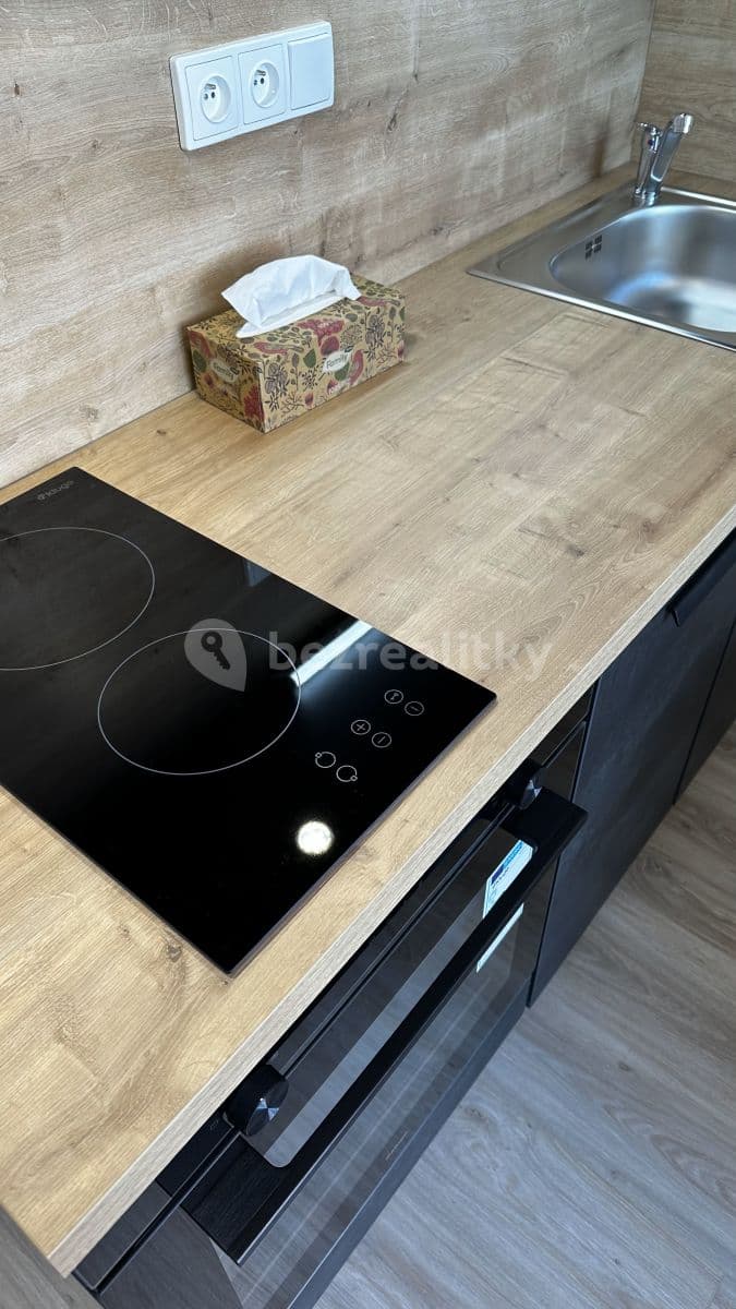 Pronájem bytu 1+kk 21 m², Mozartova, Praha, Praha Pronájem bytu 1+kk 21 m², Mozartova, Praha, Praha