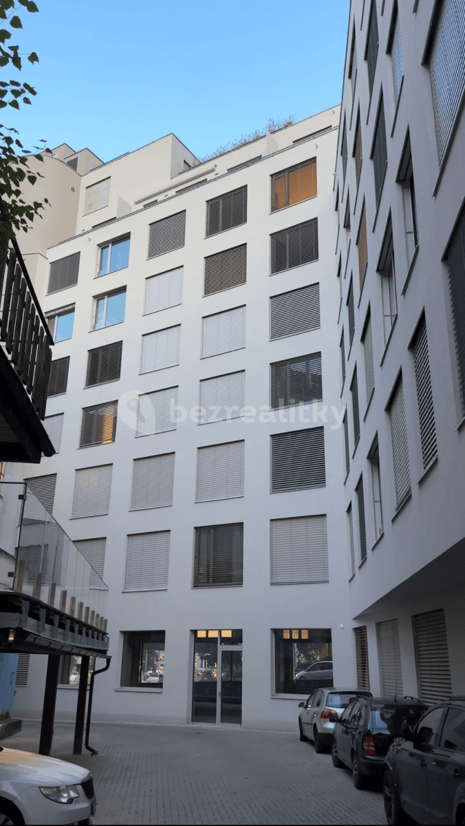 Pronájem bytu 1+kk 21 m², Mozartova, Praha, Praha Pronájem bytu 1+kk 21 m², Mozartova, Praha, Praha