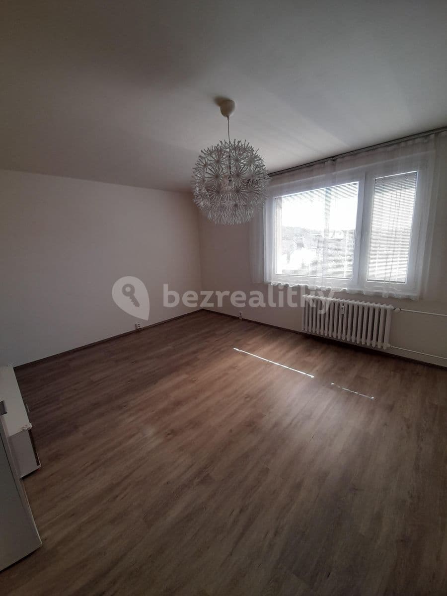 Pronájem bytu 3+1 68 m², Husova, Chrudim, Pardubický kraj Pronájem bytu 3+1 68 m², Husova, Chrudim, Pardubický kraj