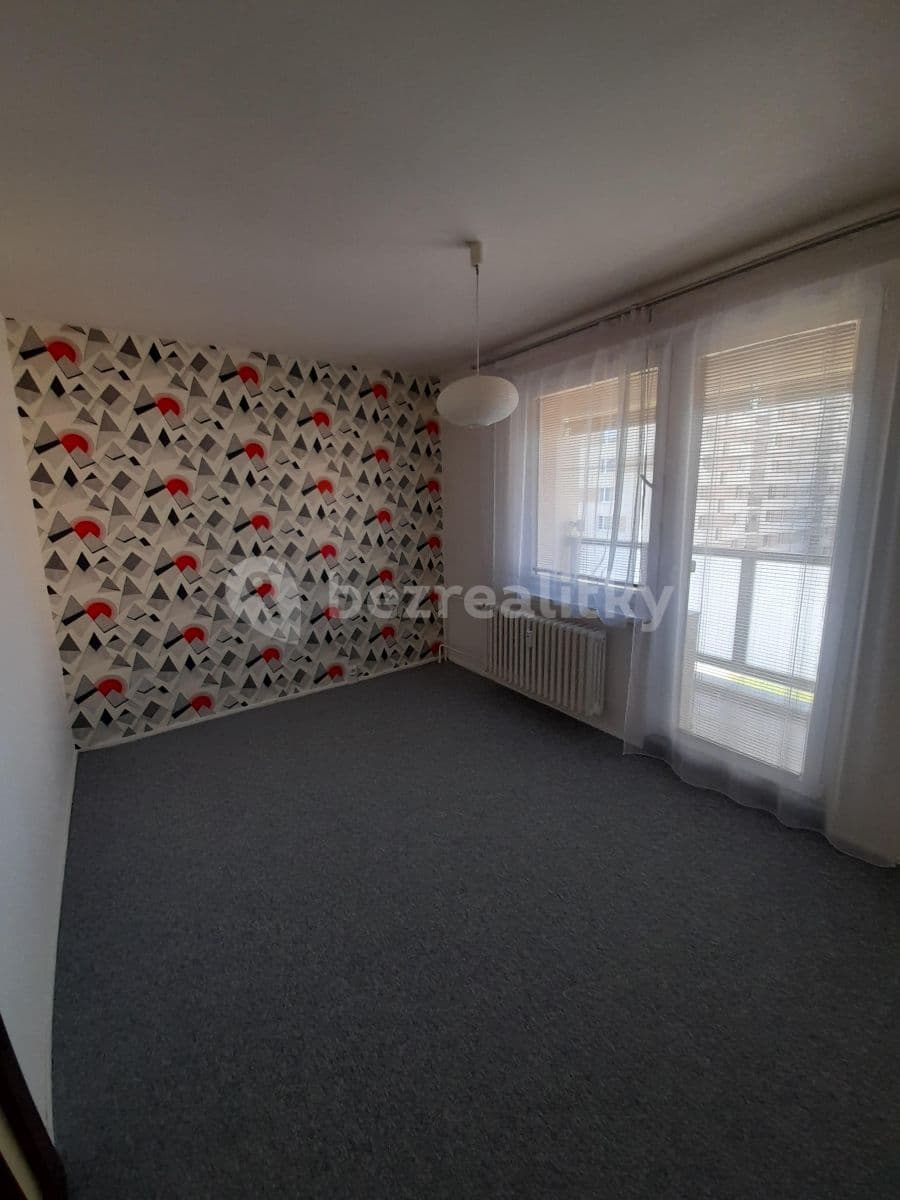 Pronájem bytu 3+1 68 m², Husova, Chrudim, Pardubický kraj Pronájem bytu 3+1 68 m², Husova, Chrudim, Pardubický kraj