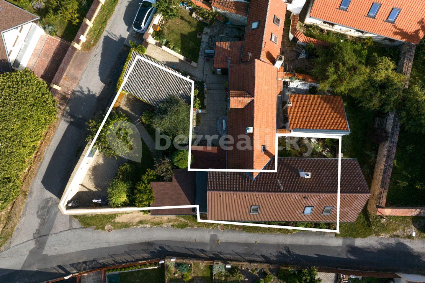 Prodej domu 309 m², pozemek 309 m², Na vršku, Peruc, Ústecký kraj