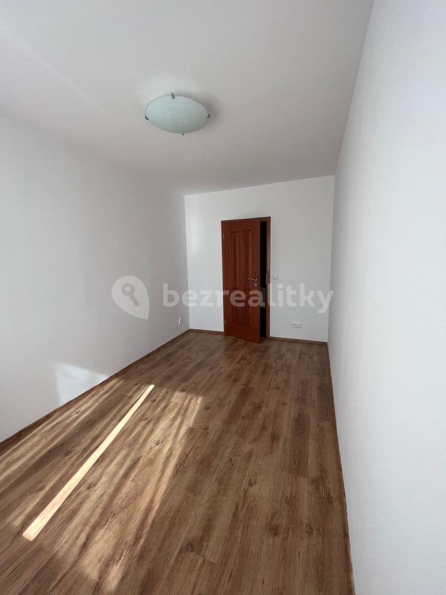 Pronájem bytu 2+kk 42 m², Na Vyhaslém, Kladno, Středočeský kraj Pronájem bytu 2+kk 42 m², Na Vyhaslém, Kladno, Středočeský kraj