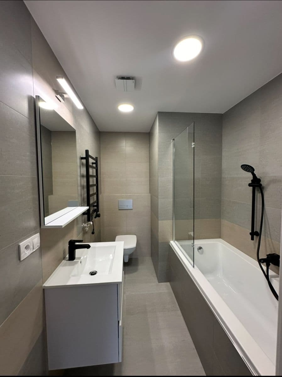 Pronájem bytu 2+kk 60 m², Sedlecká, Karlovy Vary, Karlovarský kraj Pronájem bytu 2+kk 60 m², Sedlecká, Karlovy Vary, Karlovarský kraj