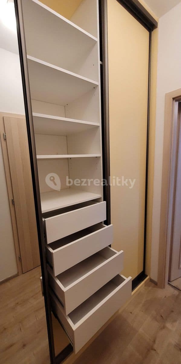 Pronájem bytu 1+kk 23 m², Praha, Praha Pronájem bytu 1+kk 23 m², Praha, Praha