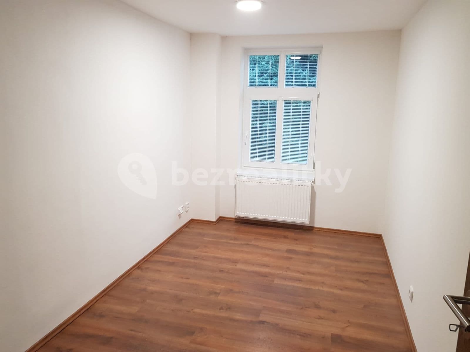 Pronájem bytu 3+kk 49 m², Saskova, Jablonec nad Nisou, Liberecký kraj Pronájem bytu 3+kk 49 m², Saskova, Jablonec nad Nisou, Liberecký kraj