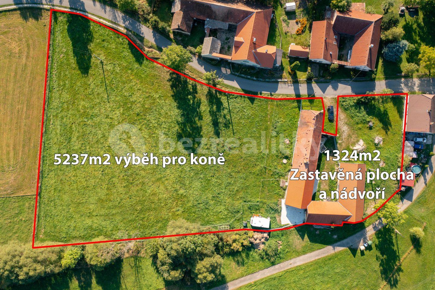 Prodej domu 430 m², pozemek 7.638 m², Bušanovice, Jihočeský kraj
