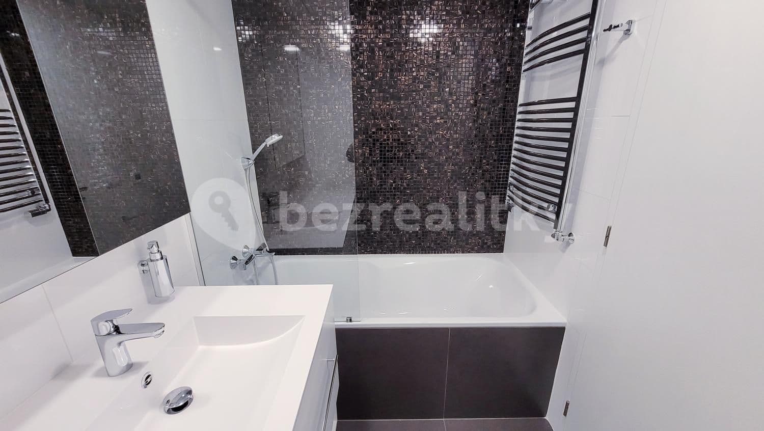 Pronájem bytu 2+1 52 m², Mukařovského, Praha, Praha Pronájem bytu 2+1 52 m², Mukařovského, Praha, Praha