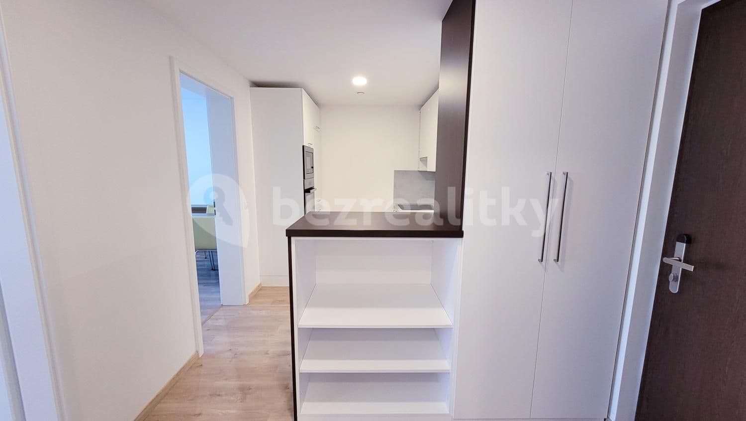 Pronájem bytu 2+1 52 m², Mukařovského, Praha, Praha Pronájem bytu 2+1 52 m², Mukařovského, Praha, Praha