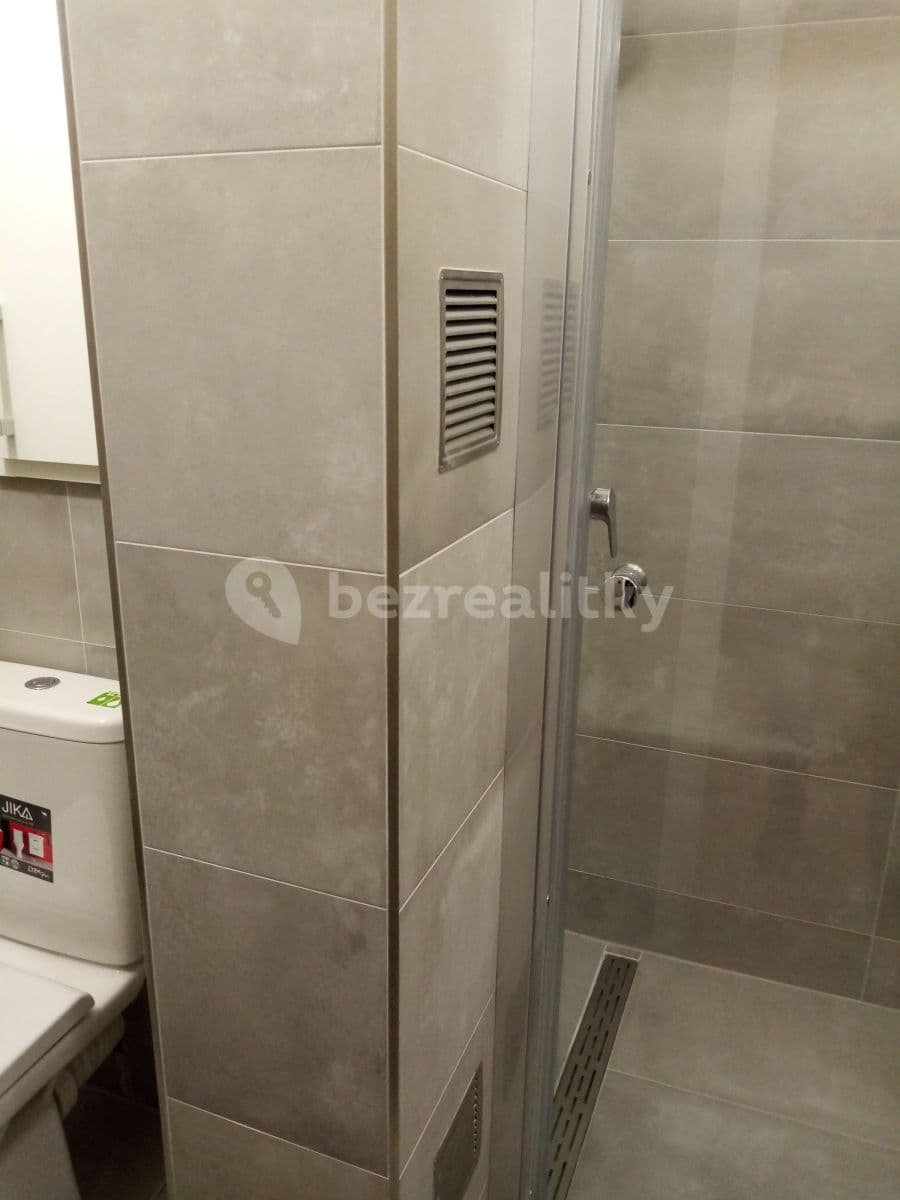 Pronájem bytu 1+1 39 m², Jičínská, Ostrava, Moravskoslezský kraj Pronájem bytu 1+1 39 m², Jičínská, Ostrava, Moravskoslezský kraj