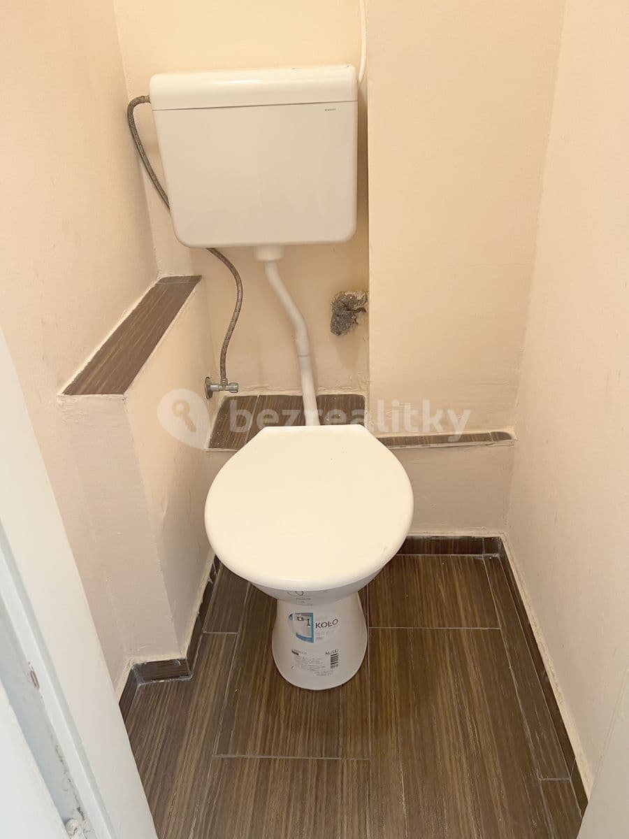 Pronájem bytu 1+1 24 m², Magistrů, Praha, Praha Pronájem bytu 1+1 24 m², Magistrů, Praha, Praha