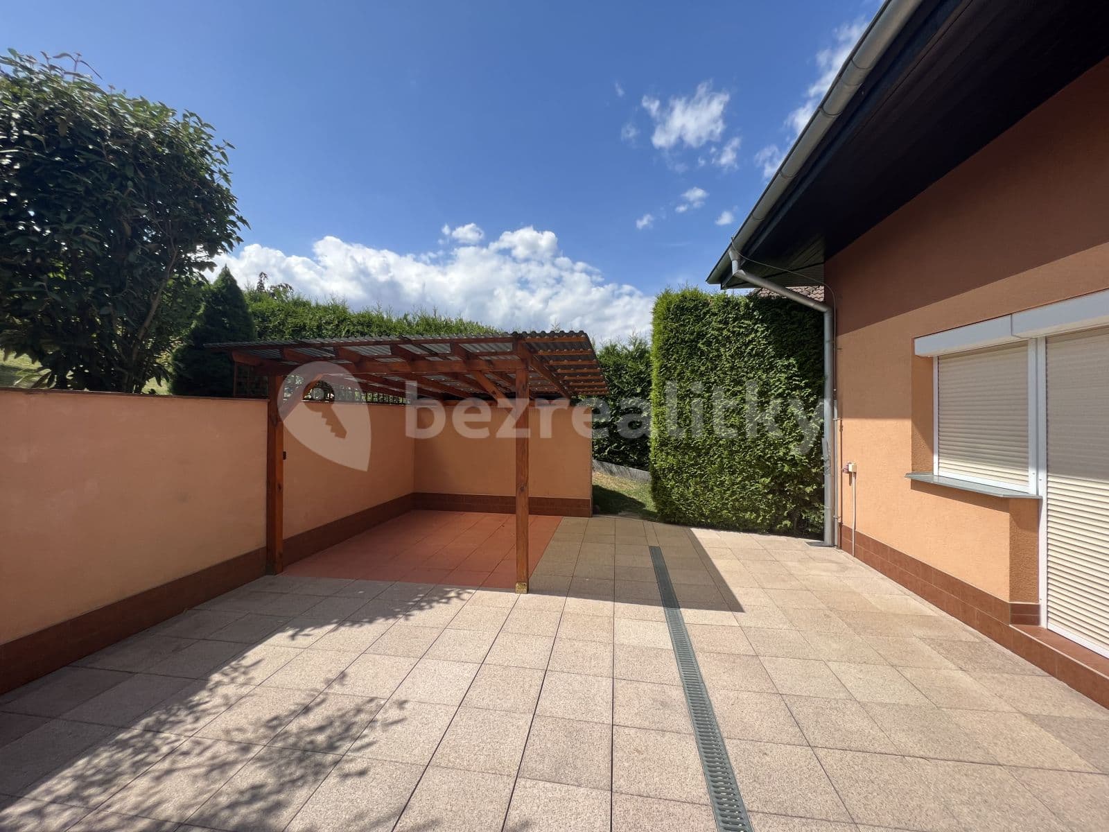 Pronájem domu 160 m², pozemek 450 m², Šalvějová, Jesenice, Středočeský kraj Pronájem domu 160 m², pozemek 450 m², Šalvějová, Jesenice, Středočeský kraj