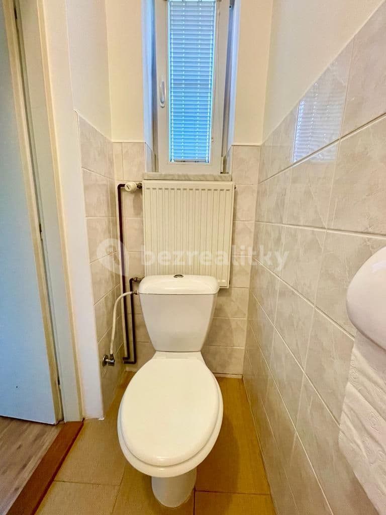 Pronájem bytu 1+1 45 m², Svatoplukova, Liberec, Liberecký kraj Pronájem bytu 1+1 45 m², Svatoplukova, Liberec, Liberecký kraj