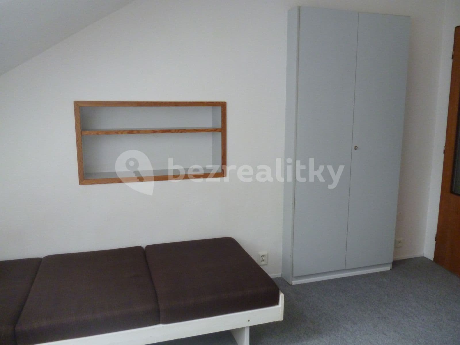 Pronájem bytu Garsoniéra 17 m², Jedlová, Černošice, Středočeský kraj Pronájem bytu Garsoniéra 17 m², Jedlová, Černošice, Středočeský kraj