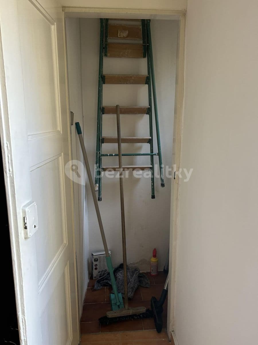 Pronájem bytu 2+1 82 m², Přemyslovská, Praha, Praha Pronájem bytu 2+1 82 m², Přemyslovská, Praha, Praha