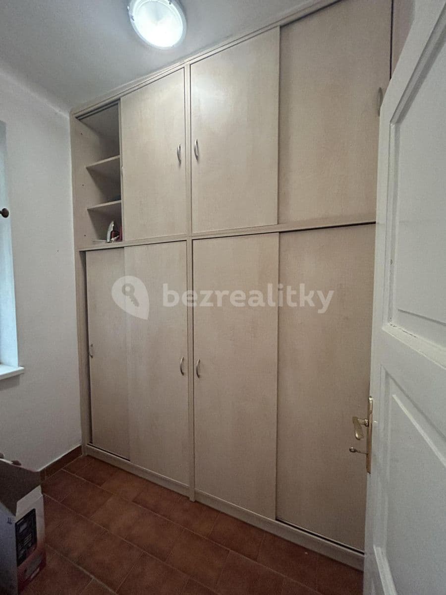 Pronájem bytu 2+1 82 m², Přemyslovská, Praha, Praha Pronájem bytu 2+1 82 m², Přemyslovská, Praha, Praha