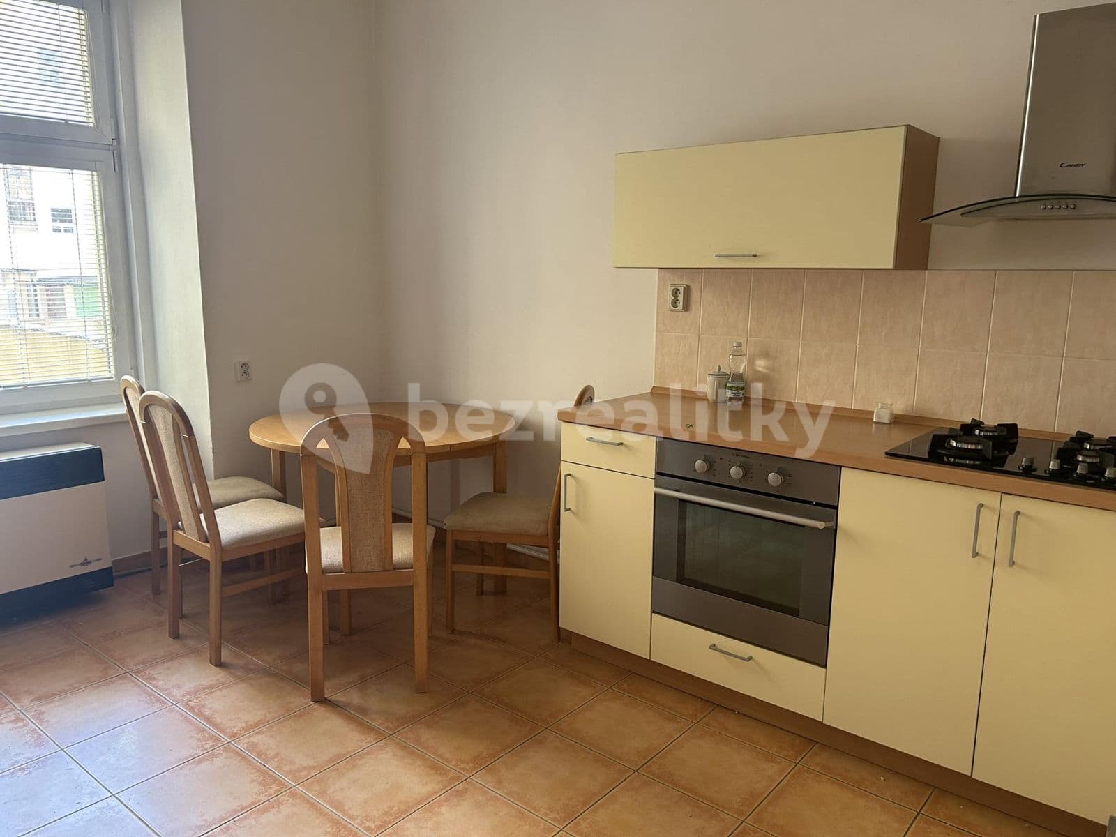 Pronájem bytu 2+1 82 m², Přemyslovská, Praha, Praha Pronájem bytu 2+1 82 m², Přemyslovská, Praha, Praha