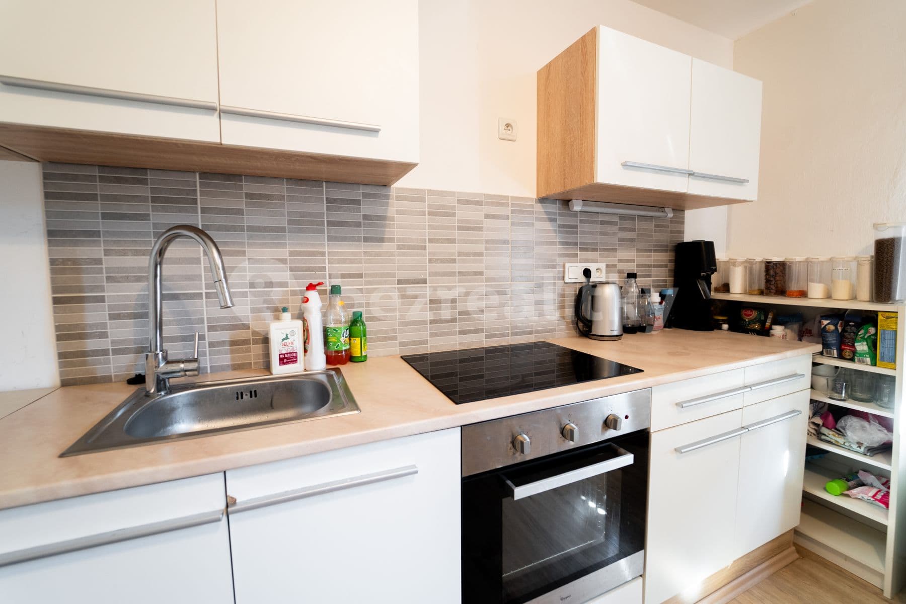 Pronájem bytu 2+1 57 m², Podhorská, Jablonec nad Nisou, Liberecký kraj Pronájem bytu 2+1 57 m², Podhorská, Jablonec nad Nisou, Liberecký kraj