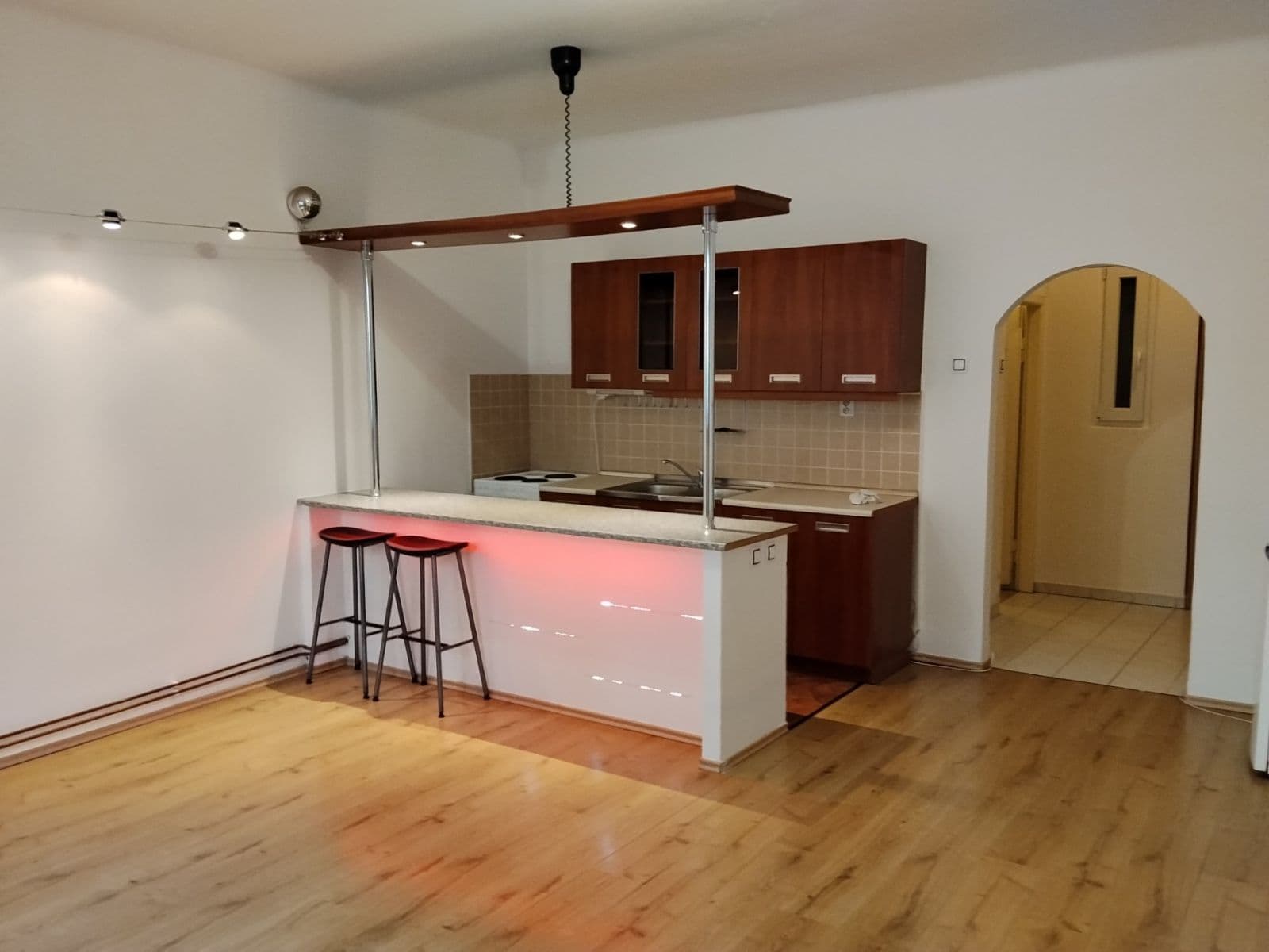 Pronájem bytu 1+kk 38 m², Školní, Praha, Praha Pronájem bytu 1+kk 38 m², Školní, Praha, Praha