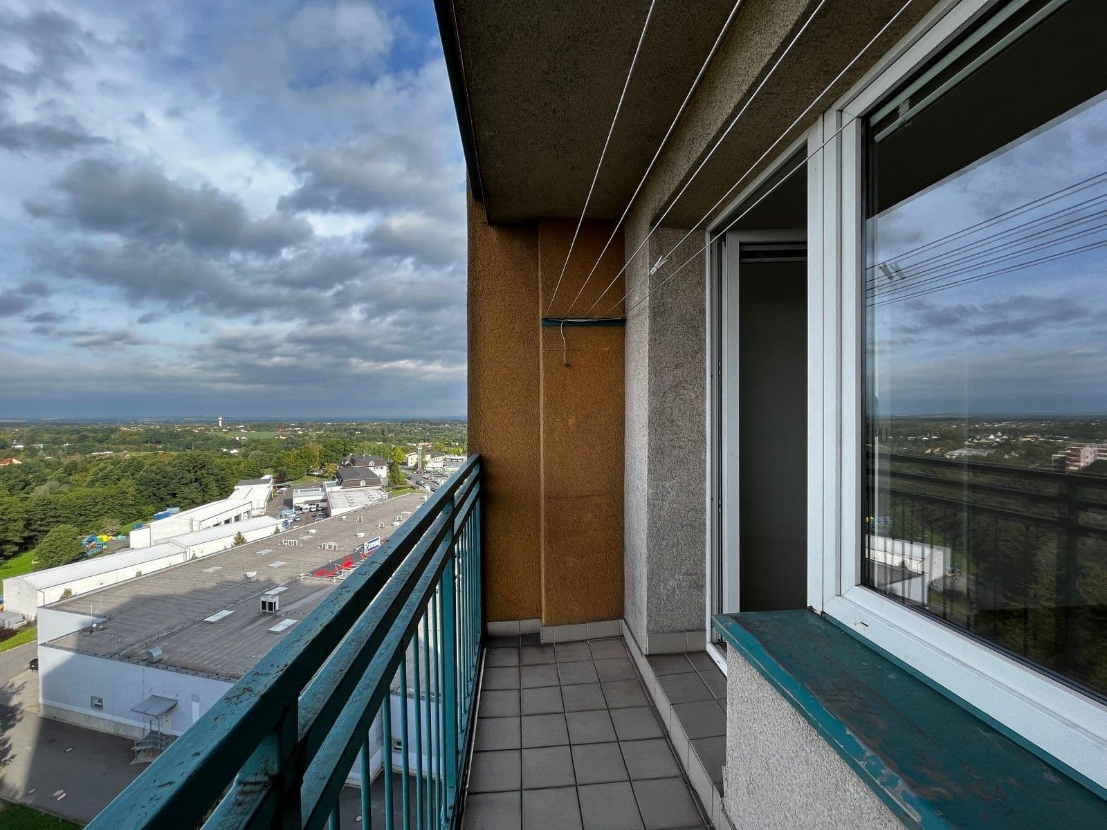 Pronájem bytu 1+kk 28 m², Okružní, Orlová, Moravskoslezský kraj Pronájem bytu 1+kk 28 m², Okružní, Orlová, Moravskoslezský kraj