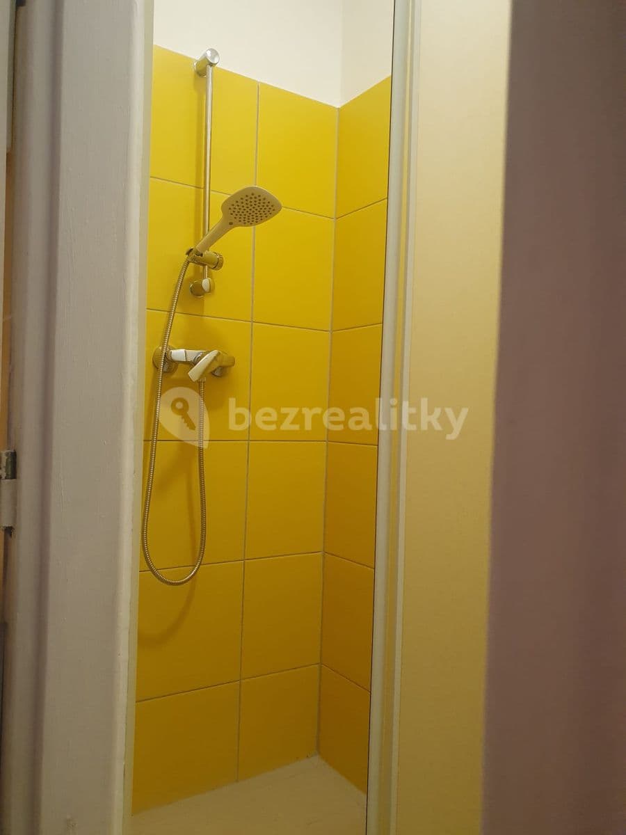 Pronájem bytu 2+1 64 m², Kostnické náměstí, Praha, Praha Pronájem bytu 2+1 64 m², Kostnické náměstí, Praha, Praha