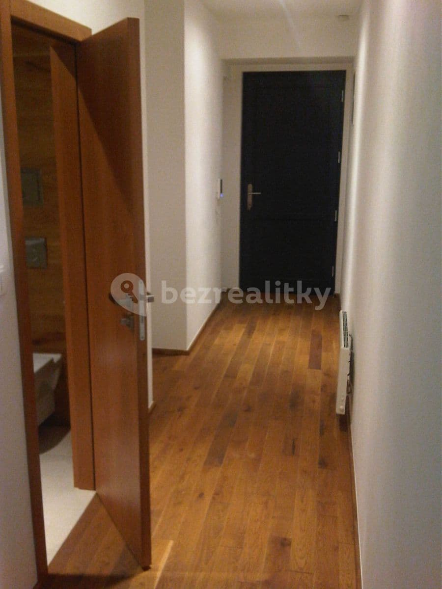 Pronájem bytu 2+kk 55 m², U Studánky, Praha, Praha Pronájem bytu 2+kk 55 m², U Studánky, Praha, Praha