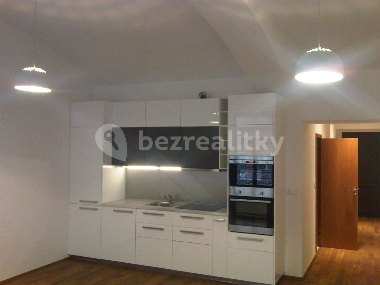Pronájem bytu 2+kk 55 m², U Studánky, Praha, Praha Pronájem bytu 2+kk 55 m², U Studánky, Praha, Praha