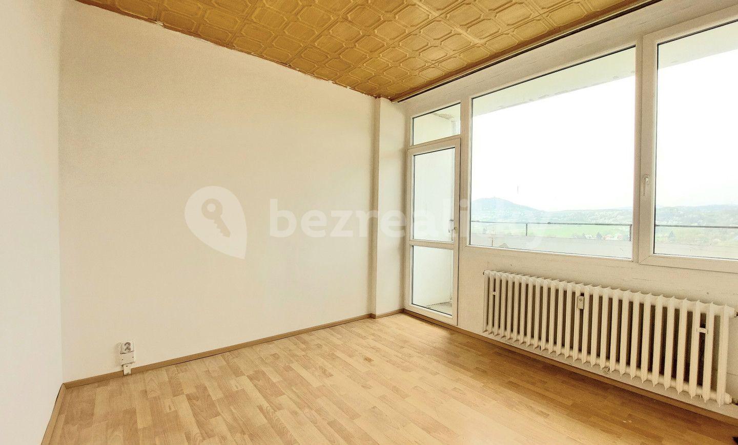 Prodej bytu 3+1 62 m², Mírová, Klášterec nad Ohří, Ústecký kraj