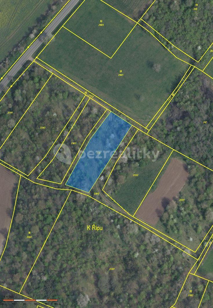 Prodej pozemku 1.831 m², Vražkov, Ústecký kraj