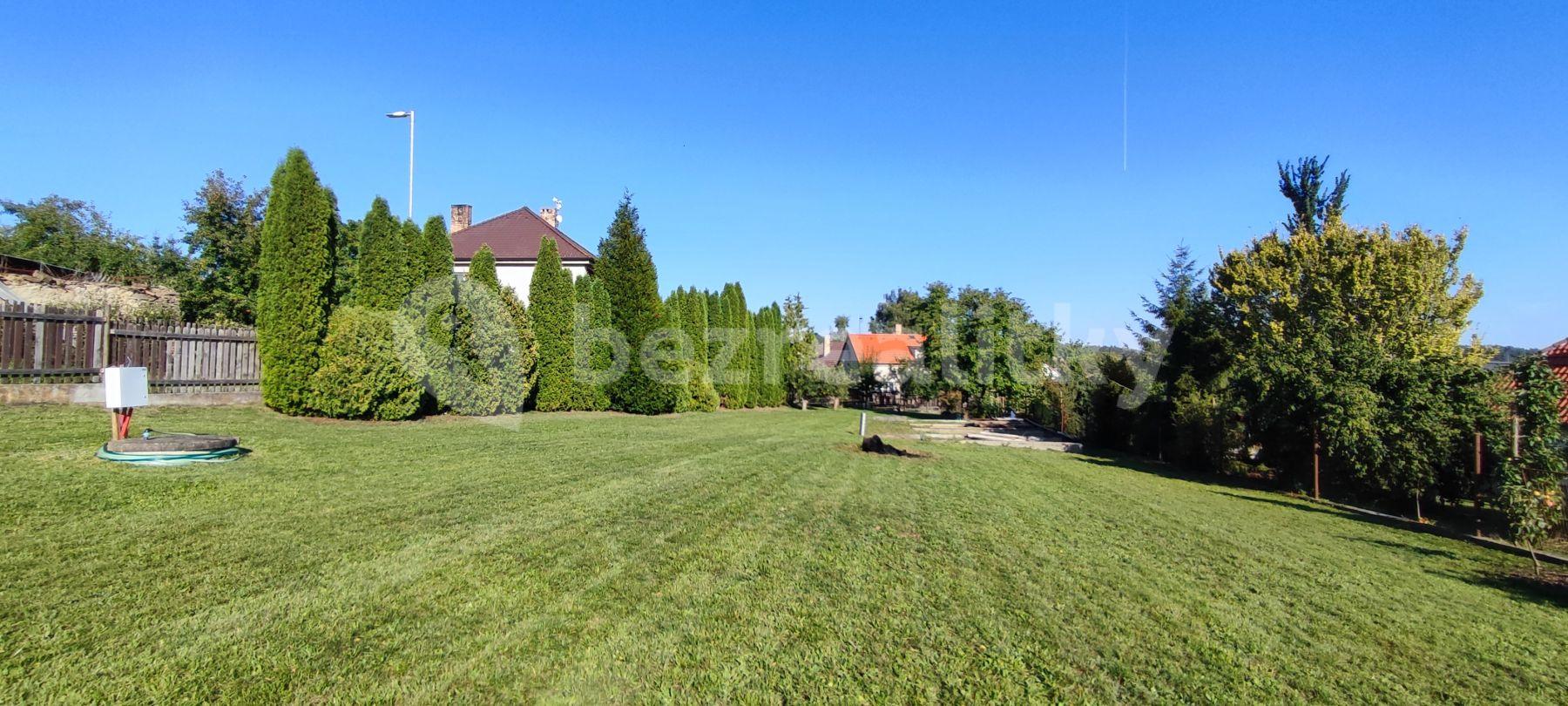 Prodej pozemku 1.314 m², 10557, Borovany, Jihočeský kraj